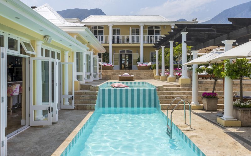 Birkenhead House courtyard