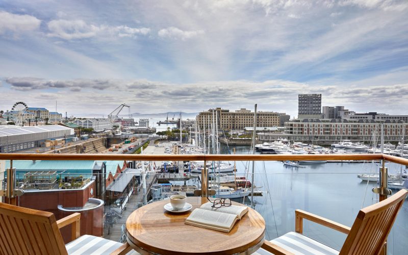 One&Only Cape Town accommodation_marinaharbour_view_420-0033