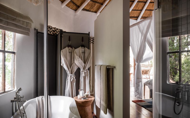 Sanctuary Sussi Chuma ensuite