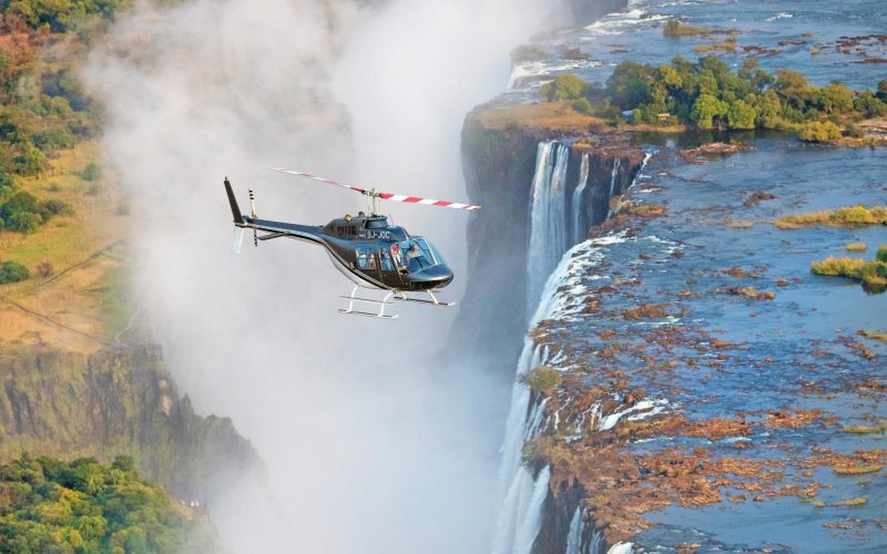 la_batoka_helicopters_50