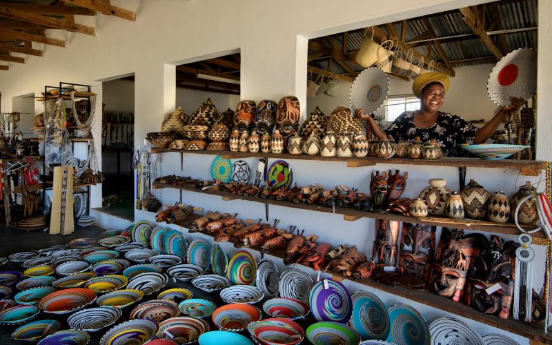 south-africa-phinda-private-game-reserve-zulu-village_12